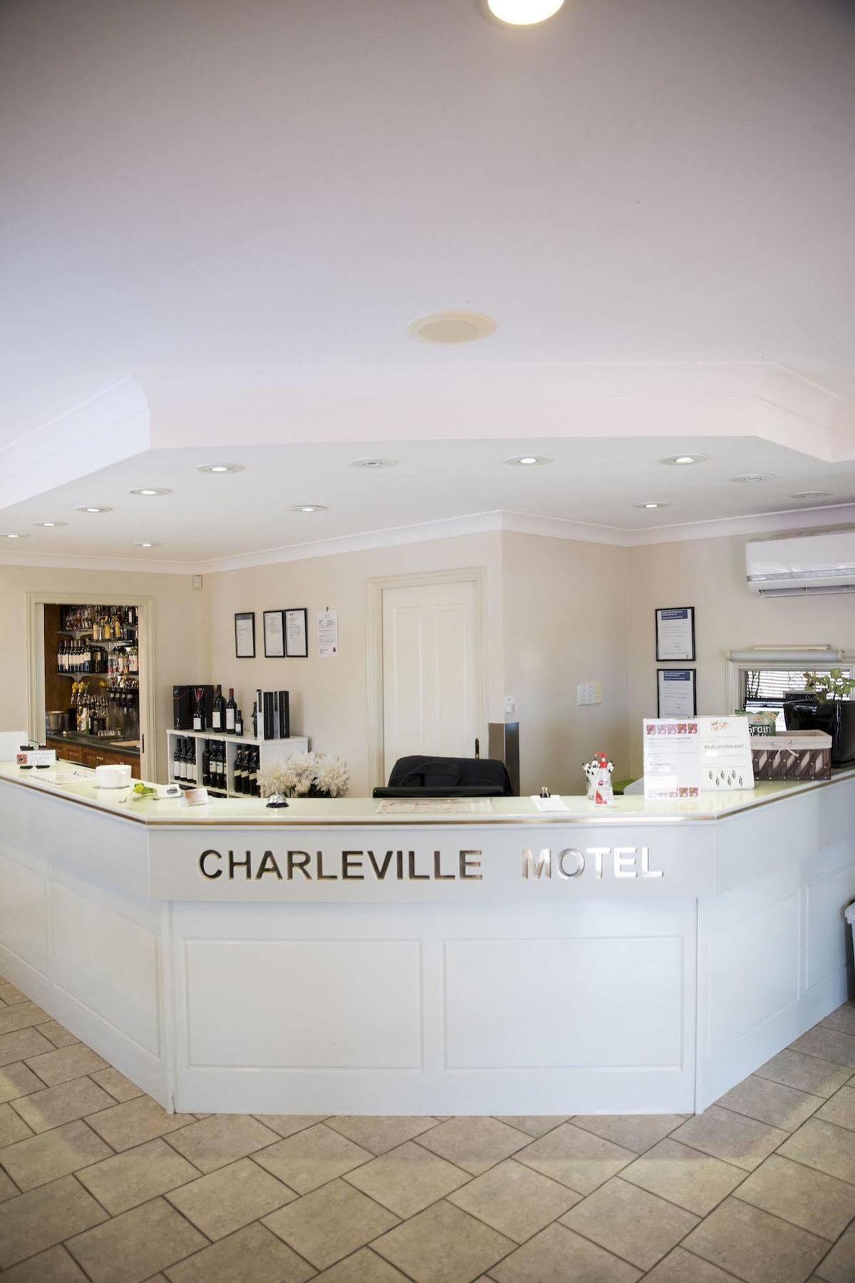 Charleville Motel Exteriér fotografie